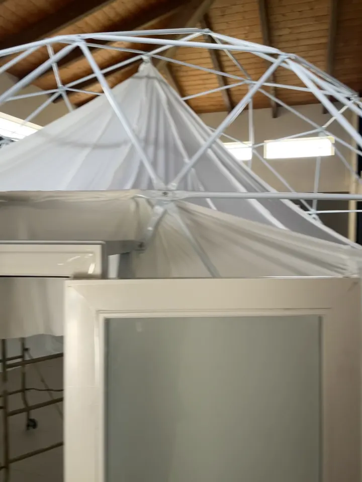 Proiezioni immersive per bimbi: montaggio cupola immersiva 6 metri