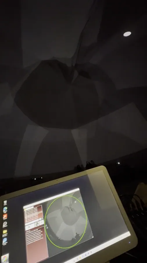 Théâtre immersif: illuminazione scena teatro immersivo