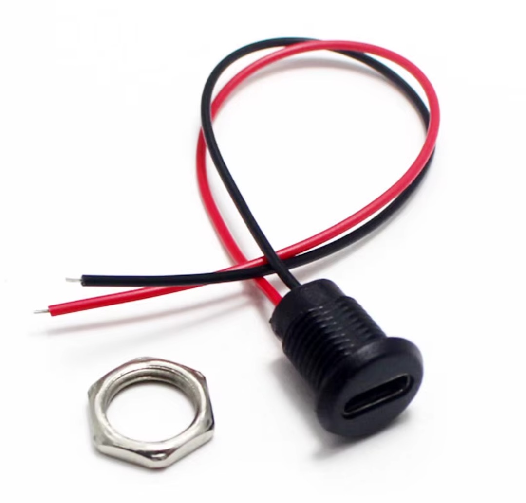 Connettore USB-C panel mount waterproof a due fili