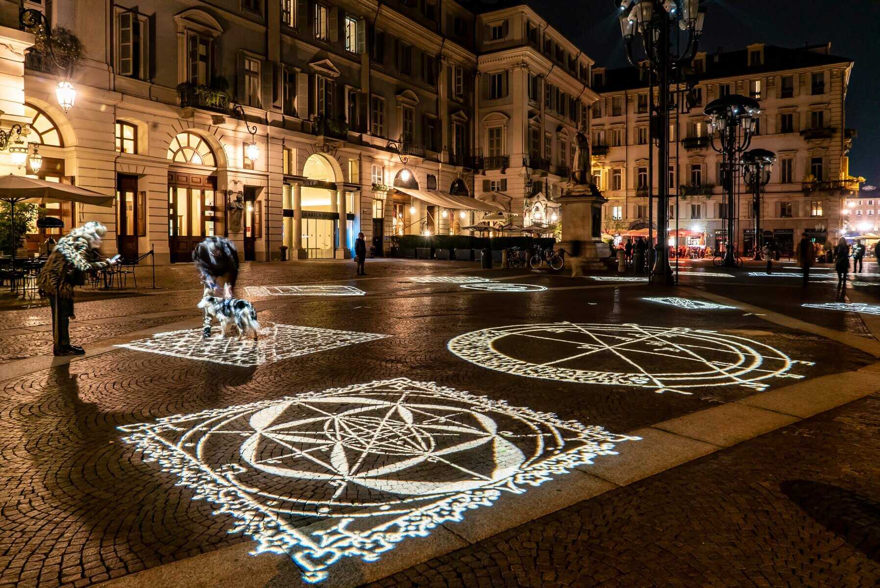 Luci d'Artista di Torino, esempio di immersività in Italia