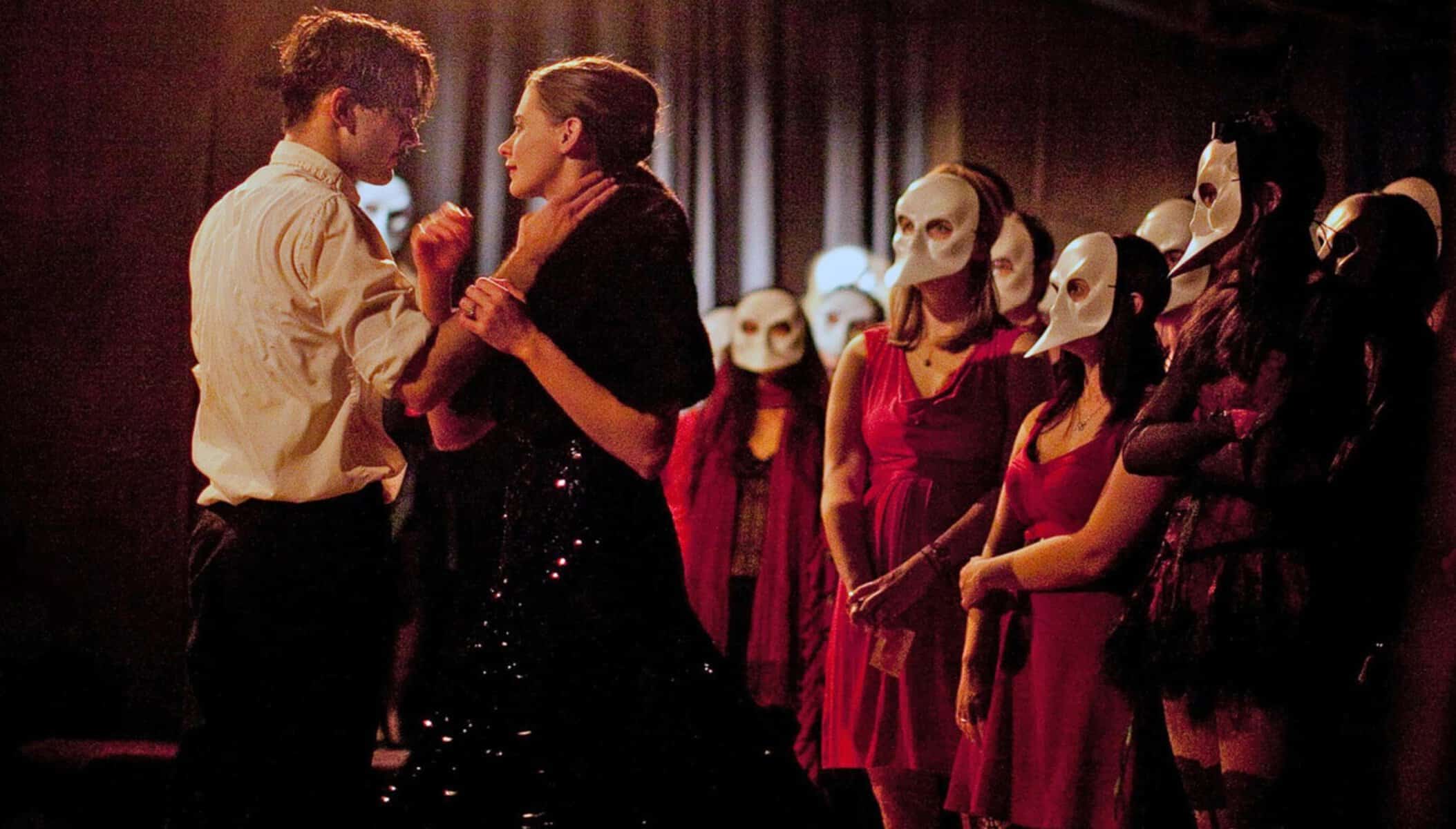 Esempio di teatro immersivo "Sleep No More".